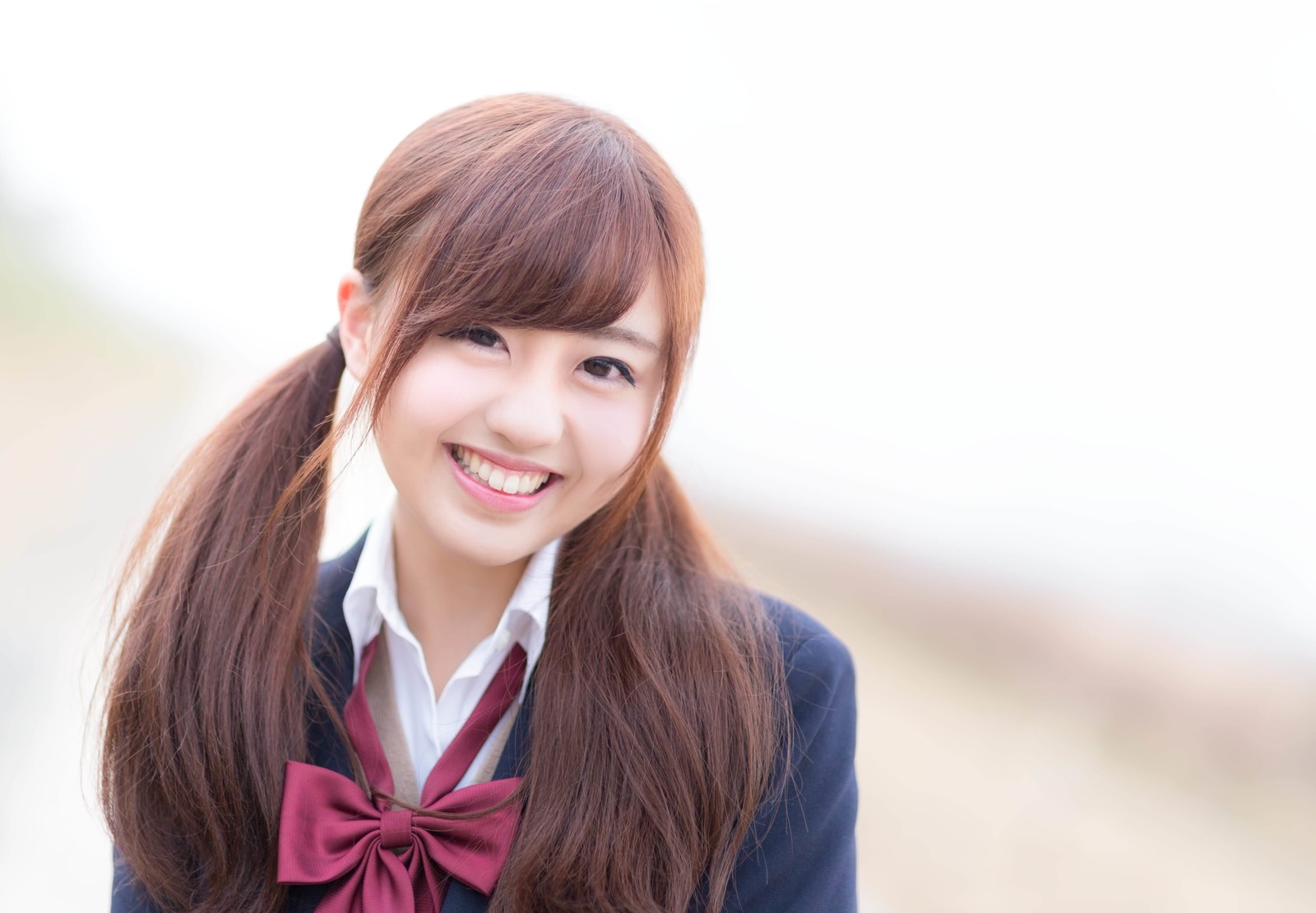 学生服を縮小してミニチュア制服に！